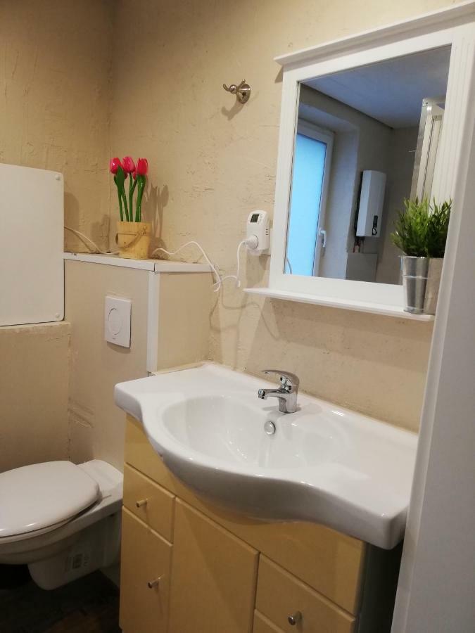 Westerwald Apartments Strassenhaus Екстер'єр фото